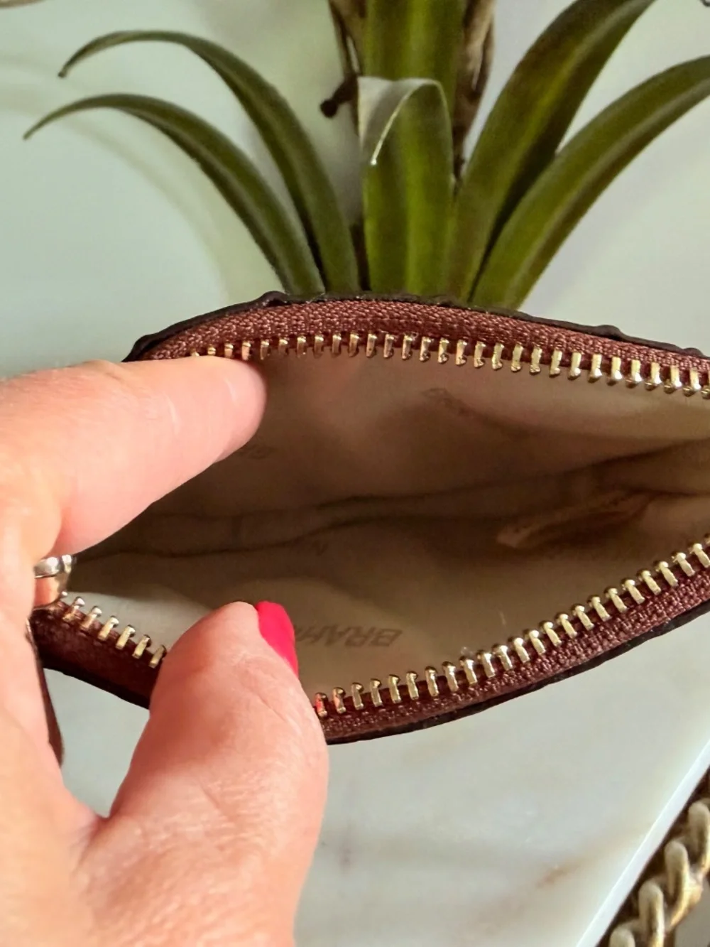 🤩 Brahmin Pecan Brown Britt Small Coin CC ID Clip On Wallet Good Preowned 🤩
